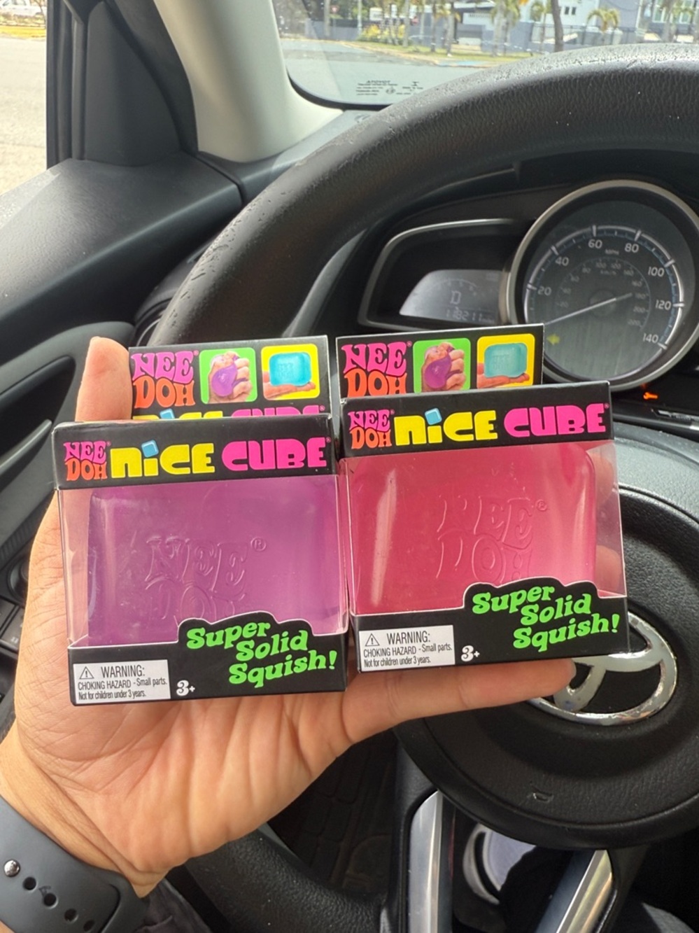 NeeDoh Nice Cube Super Solid Squish